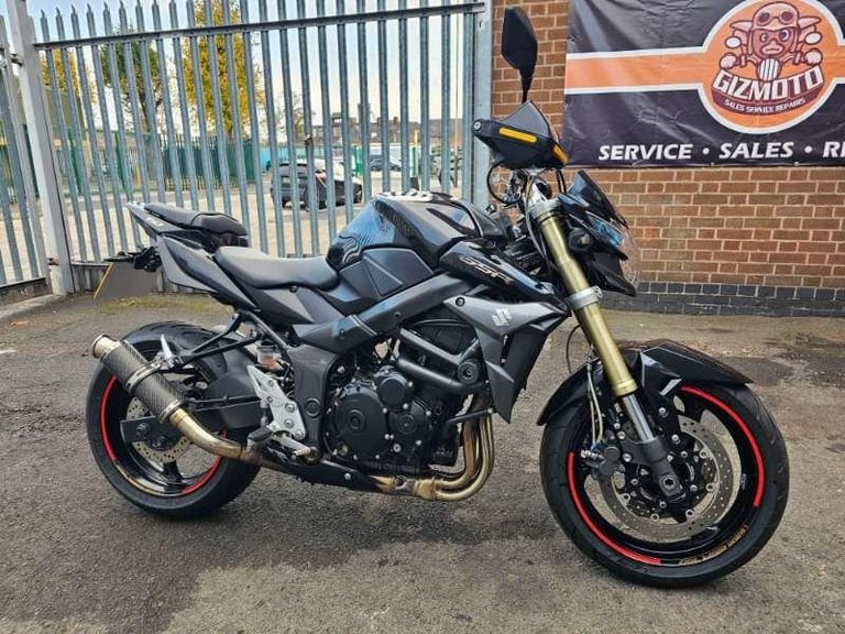 Suzuki GSR750 L1 '2011' HEATED GRIPS - CARBON SILENCER