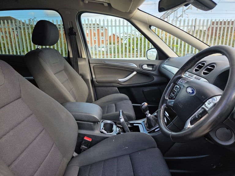 2011 Ford S-Max 2.0 TDCi 140 Titanium 5dr MPV Diesel Manual