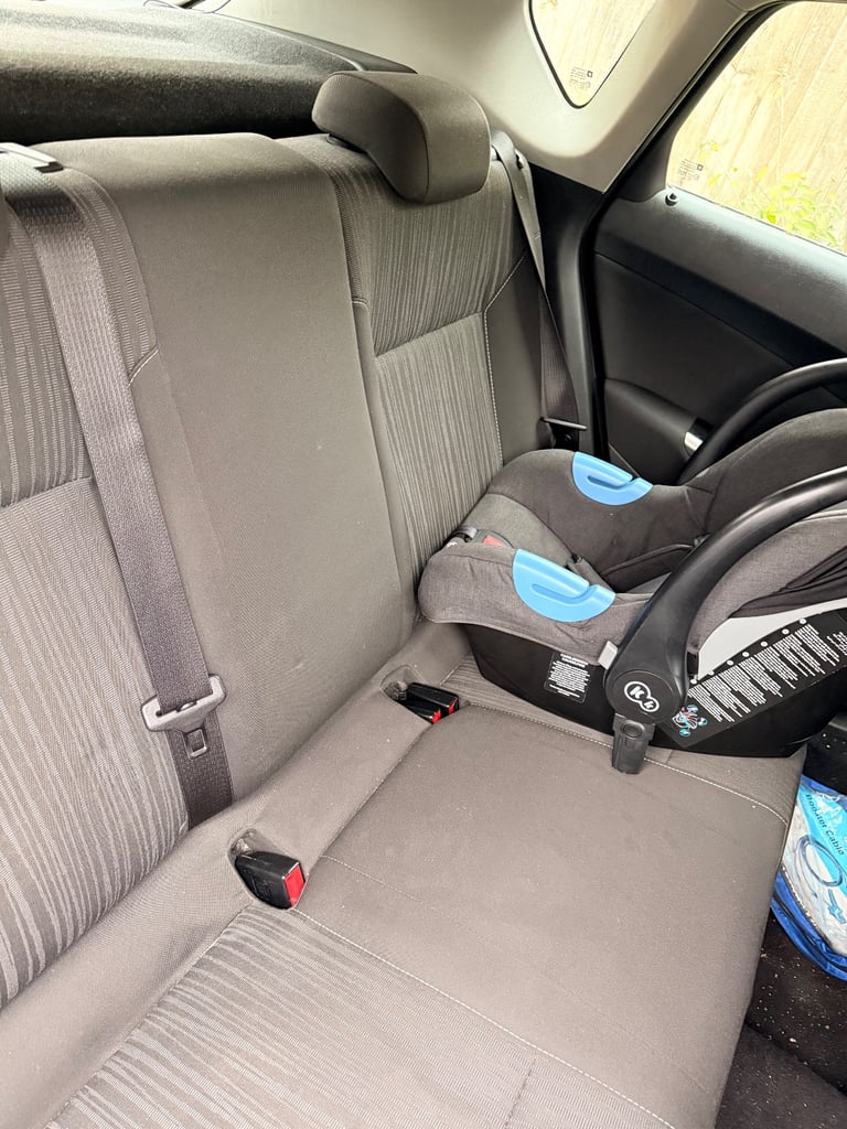 Vauxhall, ASTRA, Hatchback, 2011, Manual, 1598 (cc), 5 doors