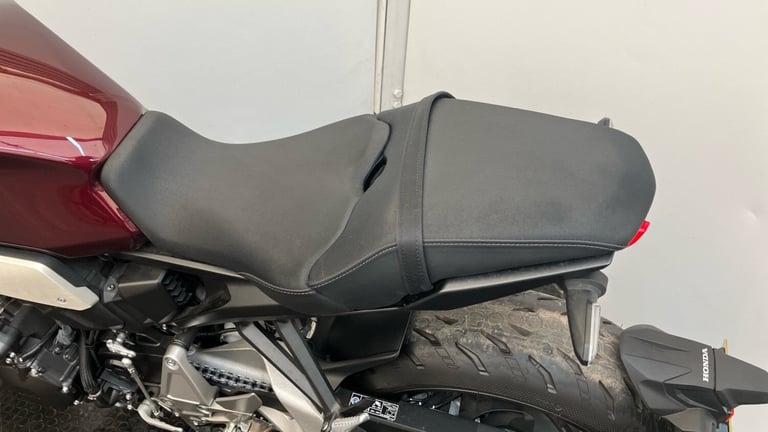 2025 Honda CB (23MY) Honda CB1000R ROADSTER Petrol Manual