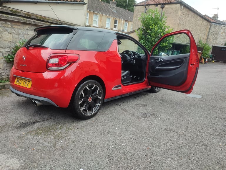 Citroen, DS3, Hatchback, 2012, Manual, 1598 (cc), 3 doors