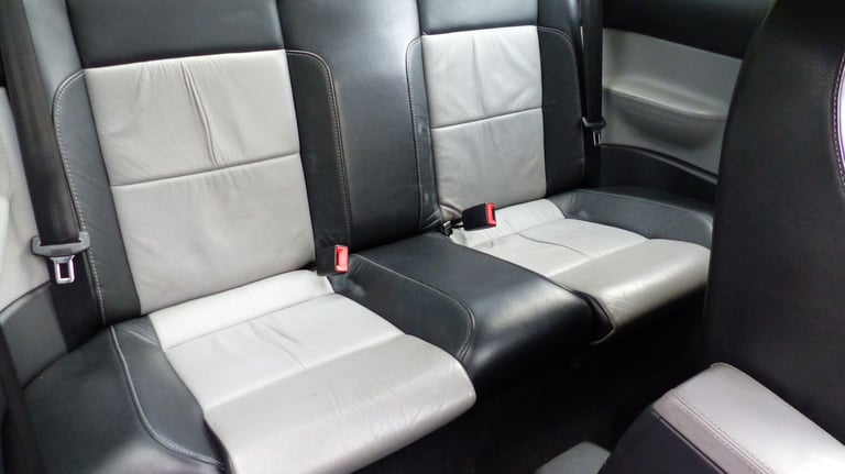 Volkswagen, BEETLE, Hatchback, 2005, Manual, 2324 (cc), 3 doors