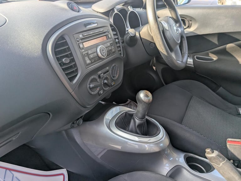 2014 Nissan Juke 1.6 Visia SUV 5dr Petrol Manual Euro 5 (94 ps) SUV Petrol Manual
