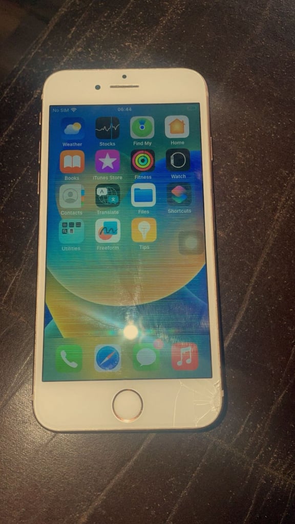 image for Used Iphone 8 Rose Gold 