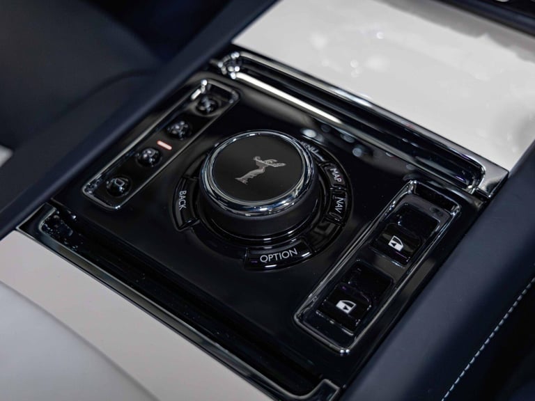  Rolls-Royce Ghost 6.75 V12 Auto 4WD Euro 6 4dr Petrol Automatic