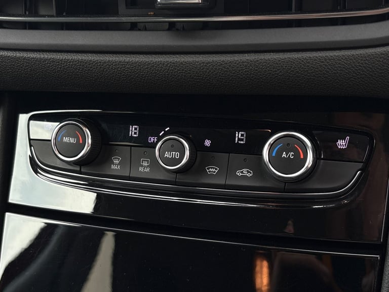  Vauxhall Grandland 1.2 Turbo Elite Suv 5dr Petrol Manual Euro 6 s/s 130 Ps