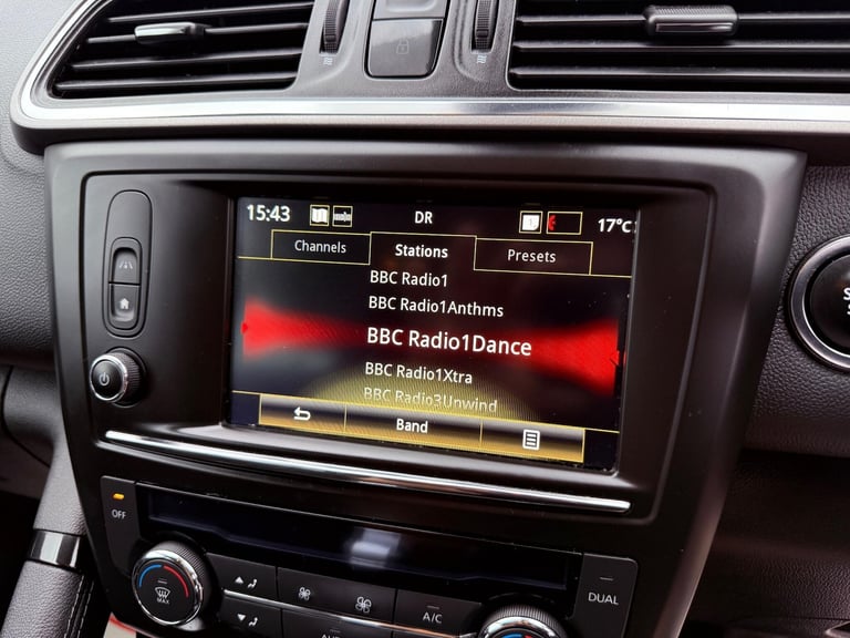 2017 Renault Kadjar 1.5 dCi Dynamique S Nav EDC Euro 6 (s/s) 5dr HATCHBACK Diesel Automatic