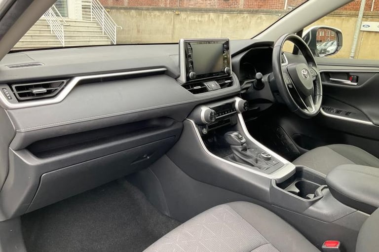 2020 Toyota RAV4 2.5 VVT-i Hybrid Design 5dr CVT**REAR CAMERA - FRONT &amp; REAR SENSORS - POWER ...