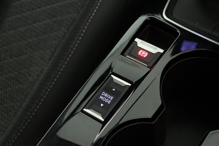 2024 Peugeot 208 1.2 PureTech 100 Allure 5dr Hatchback Petrol Manual