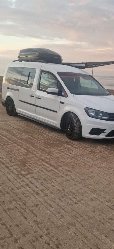 Volkswagen, CADDY MAXI, Panel Van, 2016, Manual, 1598 (cc)