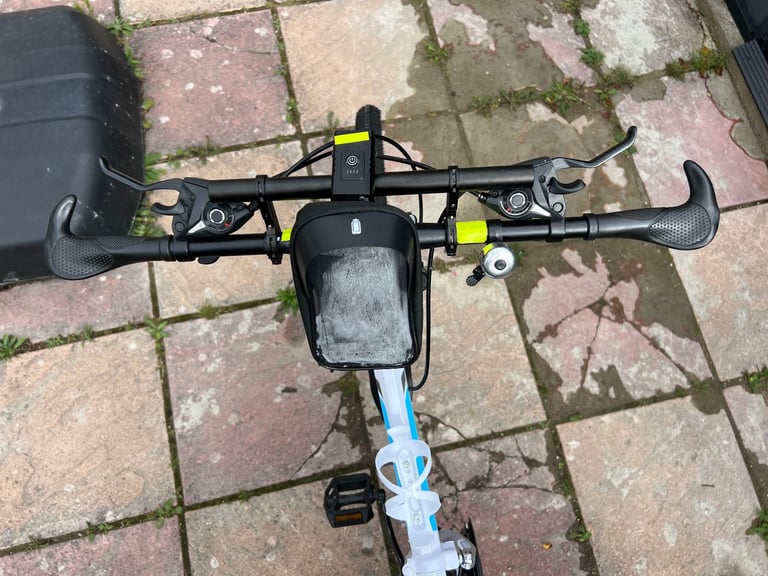 Mountain folding bicycle