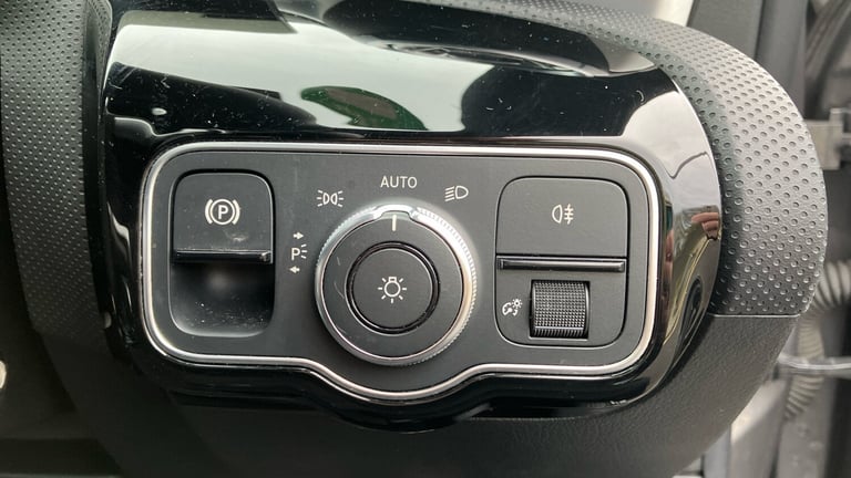 2023 Mercedes-Benz CLA 250e AMG Line Premium + Night Ed 4dr Tip Auto Saloon Saloon Hybrid Automatic