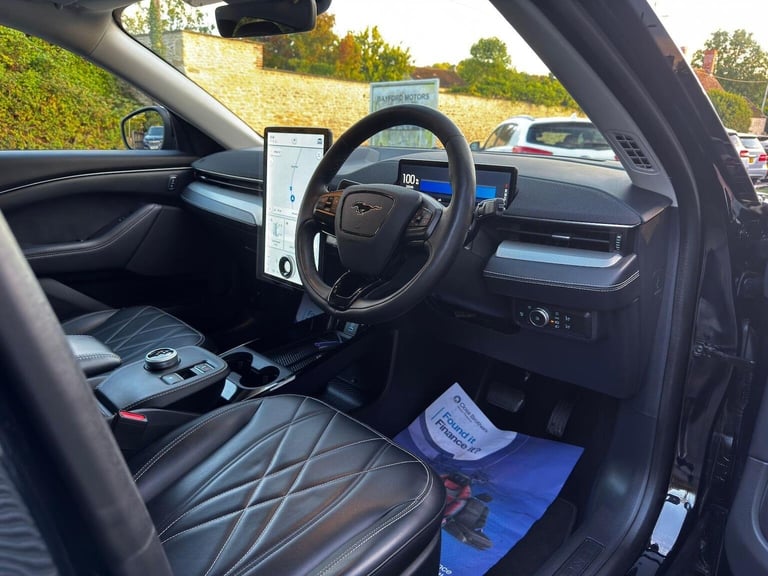 FORD MUSTANG Standard Range 70kWh 5dr 2021