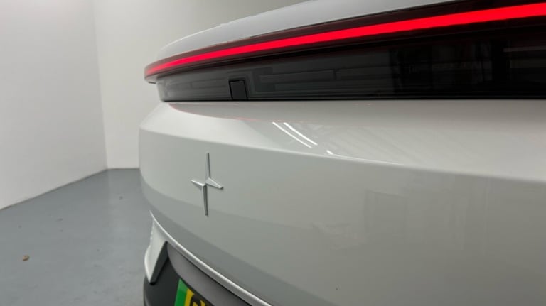 2025 Polestar Polestar 4 Polestar 4 Long range Single motor -Pilot-Plus-Privacy Glass Estate Elec...
