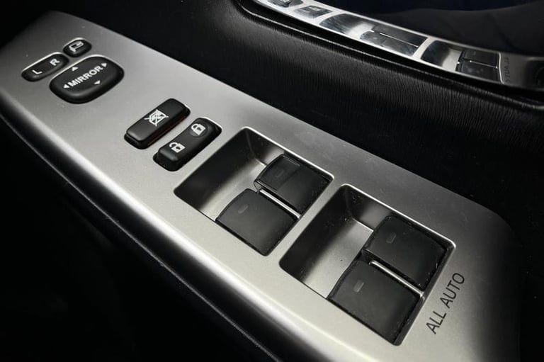 2020 Toyota Prius+ 1.8 VVT-h Excel MPV 5dr Petrol Hybrid CVT Euro 6 (s/s) (136 ps) Automatic MPV ...