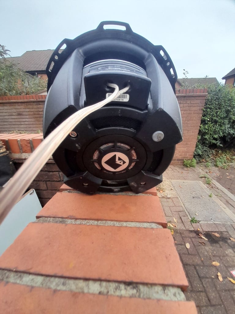 Subwoofer 