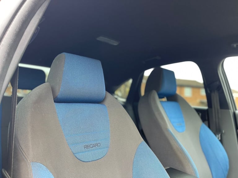 2009 FORD FOCUS ST 2.5T 5DR**RS CLUTCH - MODIFIED - HPI CLEAR - PARL WHITE**