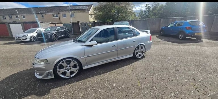 Vauxhall, VECTRA, Saloon, 2002, Manual, 2597 (cc), 4 doors