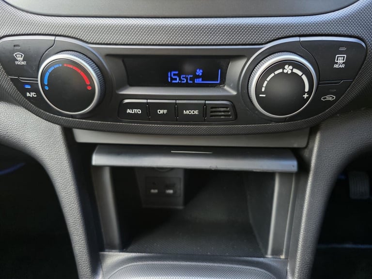 2017 Hyundai i10 1.0 Premium Euro 6 5dr HATCHBACK Petrol Manual