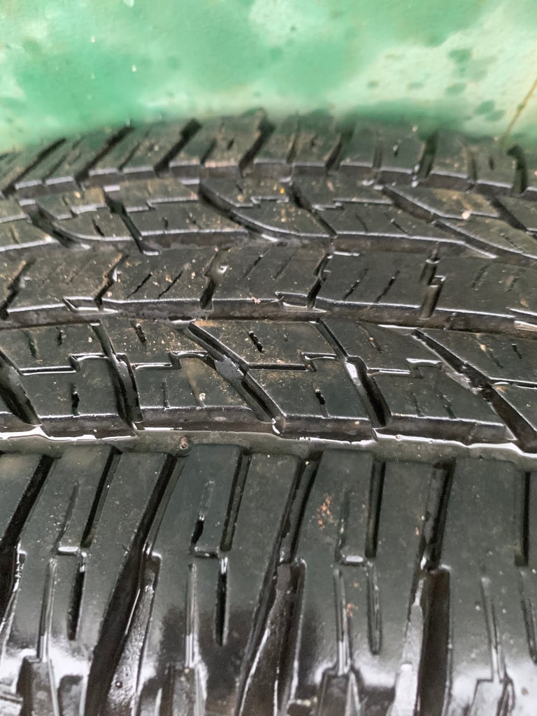 Honda crv mk2 wheels and tyres in good condition 