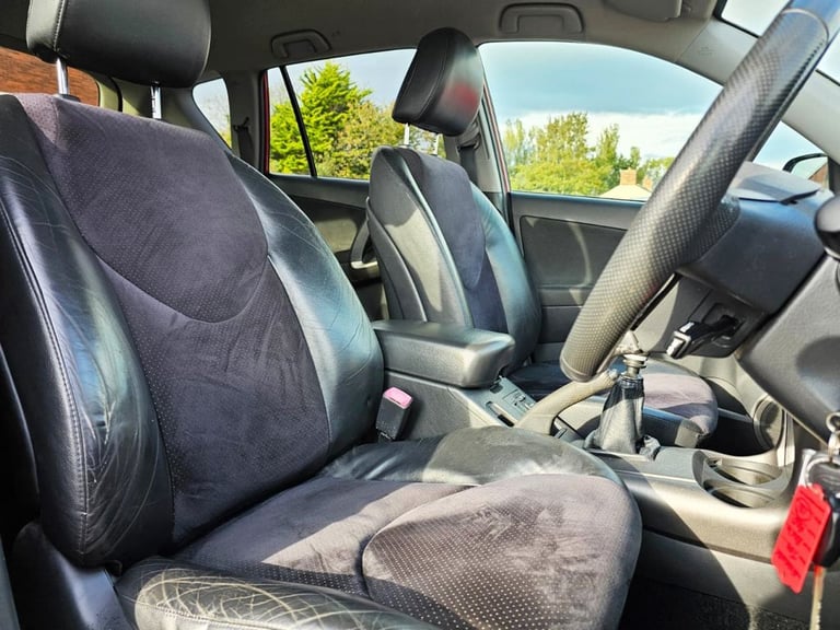 2010 Toyota RAV4 2.2 D-4D XT-R SUV 5dr Diesel Manual 4WD Euro 5 (150 ps) 12 MONTHS MOT ON SA ESTA...