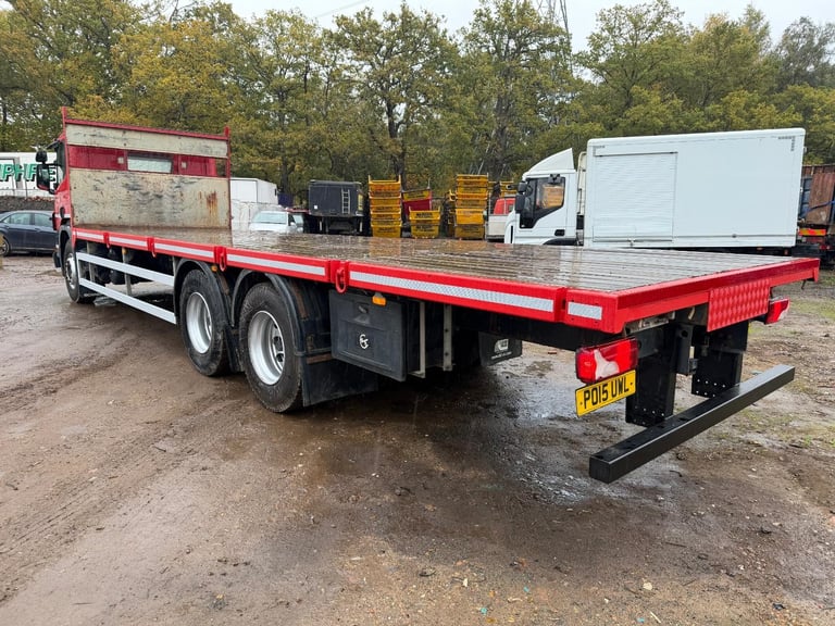 Scania P-SRS C-CLASS P320 2015 6x4 flat bed double drive 10 tyre 30ft flat bed