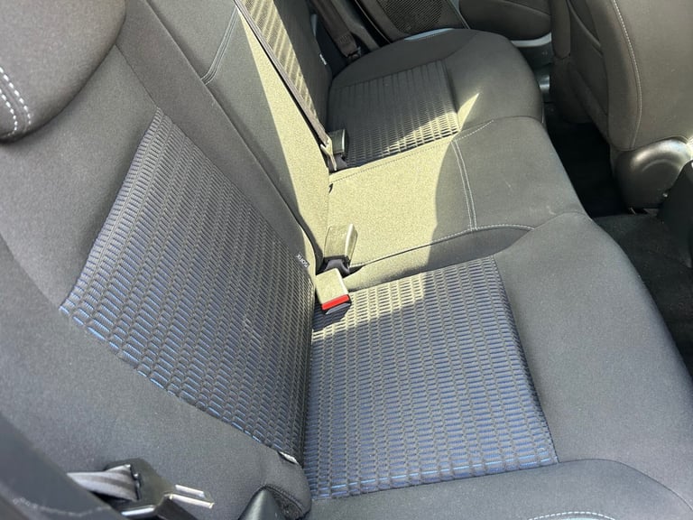 2015 Peugeot 208 1.6 e-HDi Allure 5dr LOW MILEAGE CHEAP ROAD TAX  HATCHBACK Diesel Manual