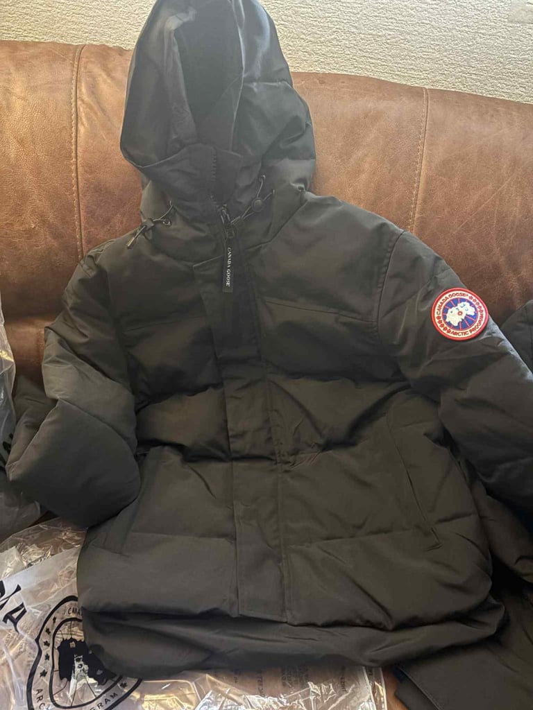 image for Canada Goose Jackets 5 LEFT £700