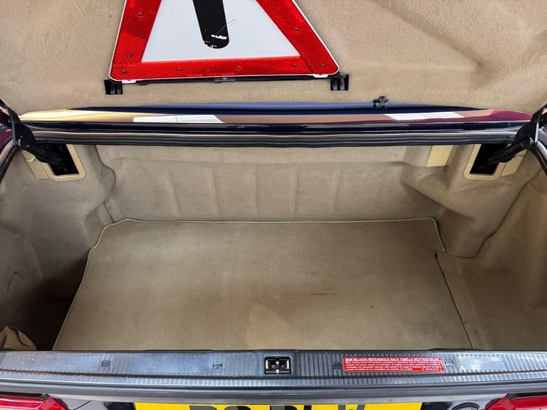 1990 Mercedes-Benz 500 5.0 SL 2dr Petrol Automatic