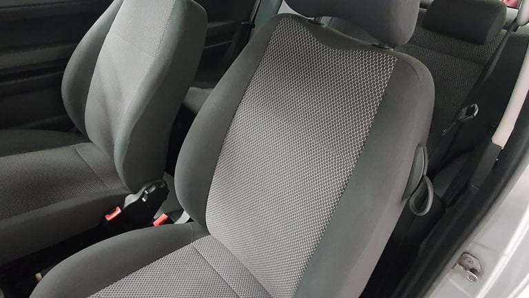 Volkswagen Fox 1.2 * GENUINE 32,000 MILES* FULL V/W S/HISTORY * 1 OWNER FROM NEW