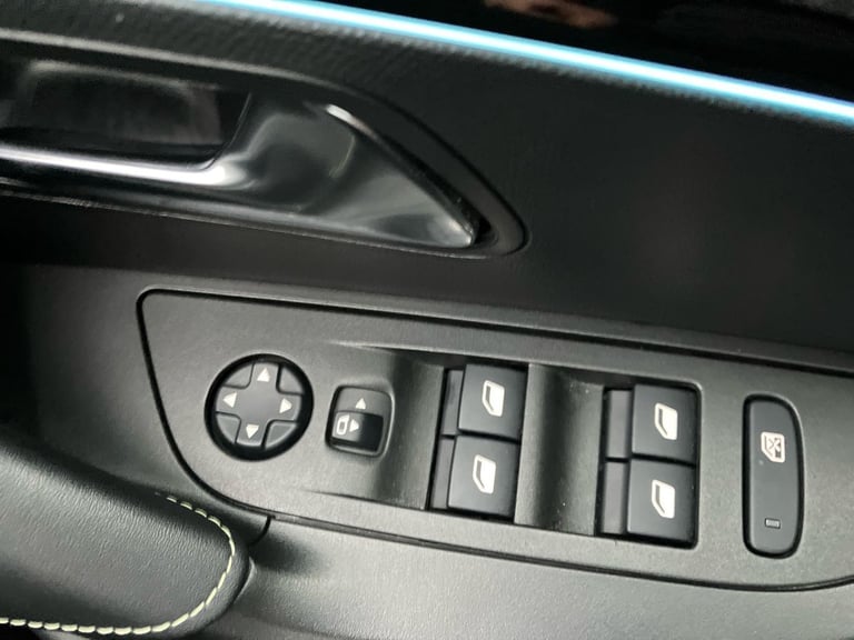 2021 Peugeot 2008 1.2 PureTech 130 GT 5dr Estate Manual