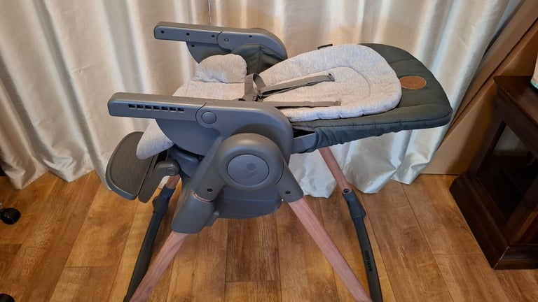 Maxi Cosi Minla Highchair GREAT CONDITION