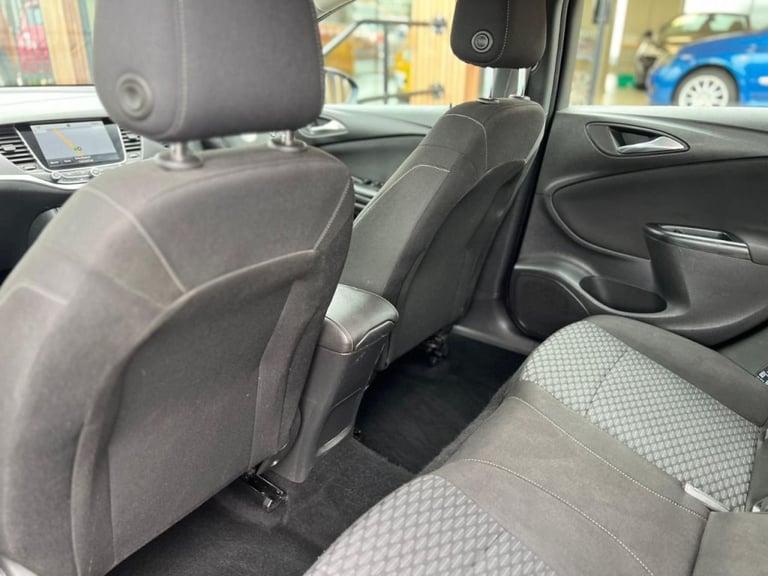 Vauxhall Astra 1.6 CDTi 16V Tech Line 5dr Diesel