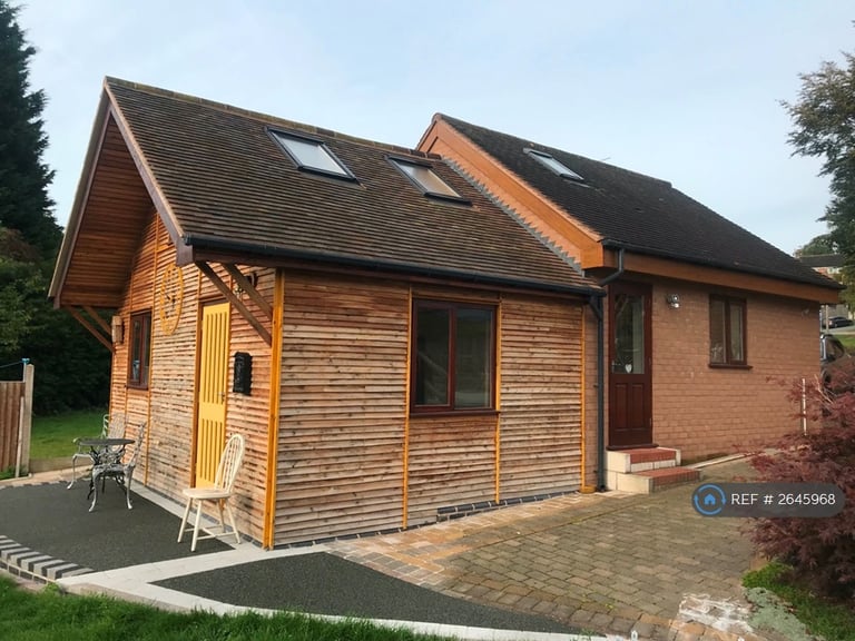 1 bedroom house in Huntsmans Drive, Kinver, Stourbridge, DY7 (1 bed) (#2645968)