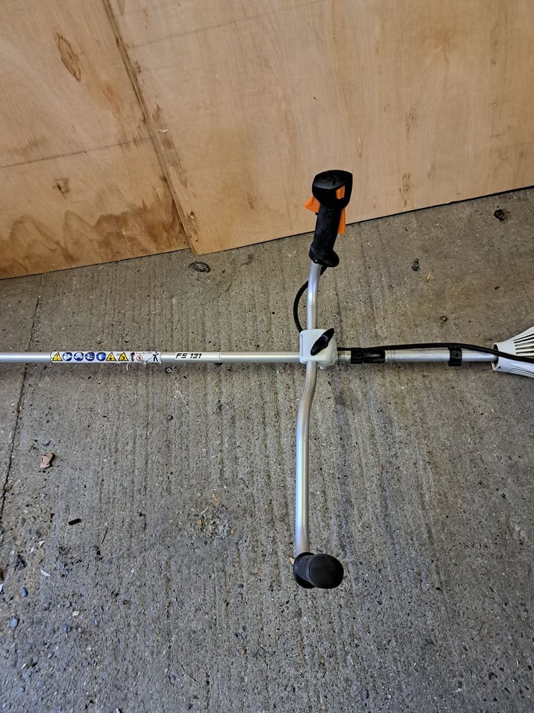A stihl FS131 strimmer 