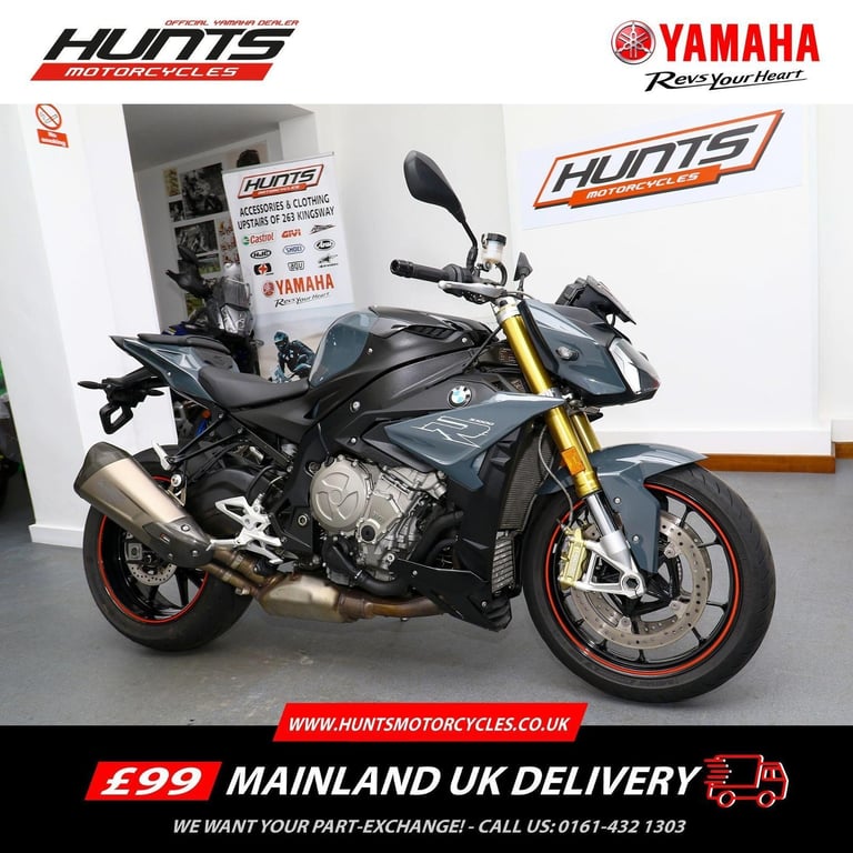 2017 BMW S1000R Sport. ONLY 9,237 MILES. Akrapovic Exhaust. Great Value £7,495