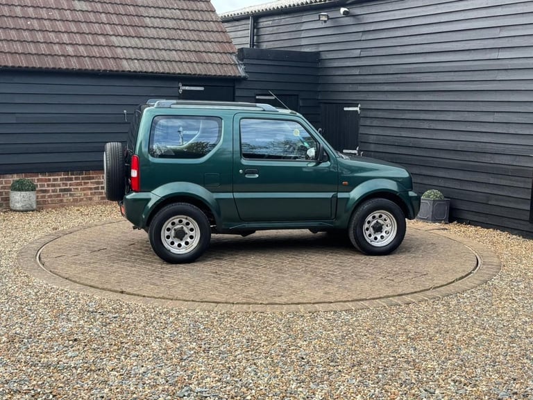 2003 Suzuki Jimny 1.3 JLX SUV 3dr Petrol Manual (184 g/km, 80 bhp) Petrol Manual