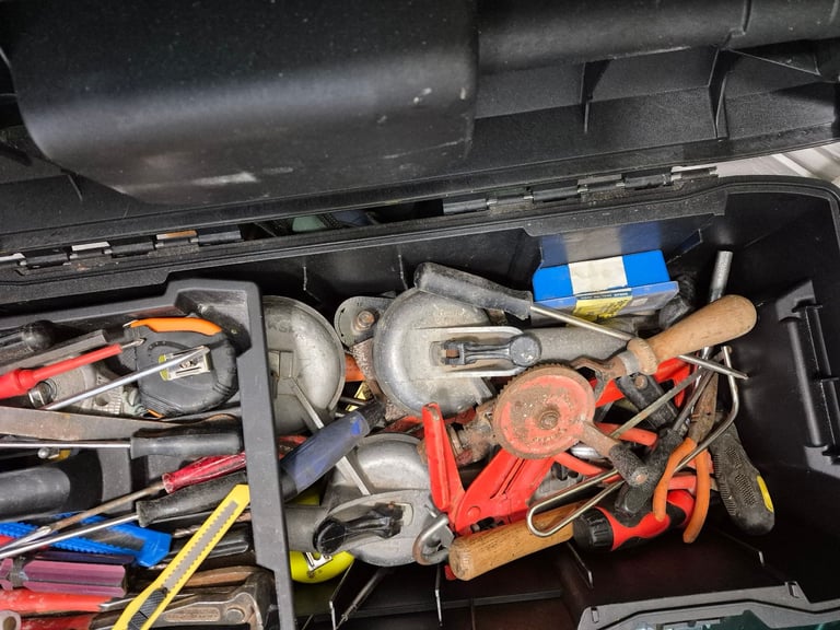 Tools and tool box 