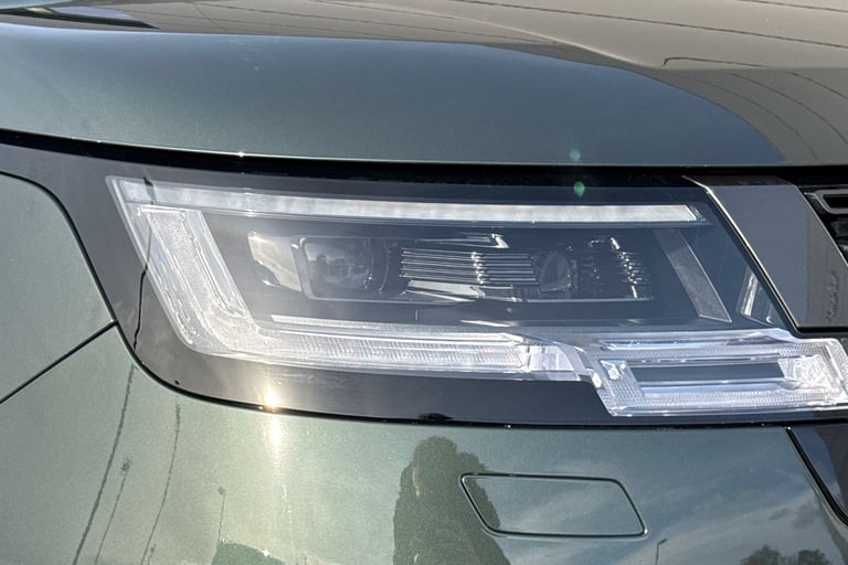 2025 Land Rover Range Rover 3.0 P460e 38.2kWh Autobiography Auto 4WD Euro 6 (s/s) 5dr SUV Automatic