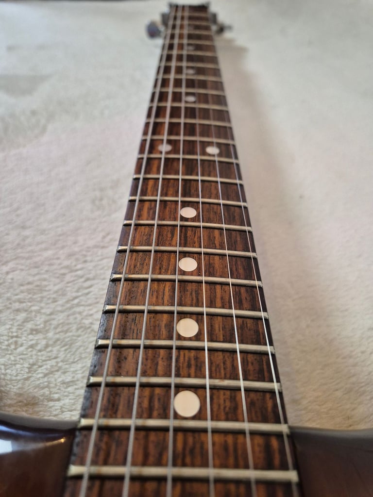 Washburn Japan Wing Series Raven 
