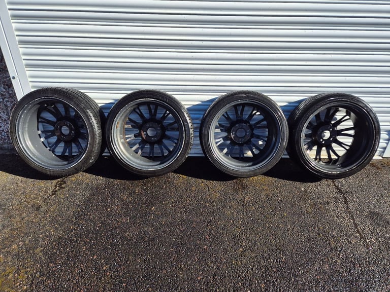 Set of 4  15 inch sport Alloys 
