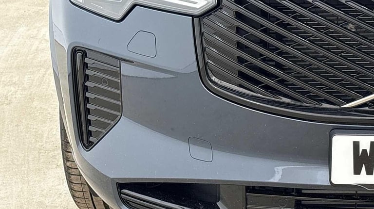 2025 Volvo XC90 Ultra, T8 AWD Plug-in hybrid, Electric/Petrol, Dark, 7 Seats ESTATE Petrol/Electr...