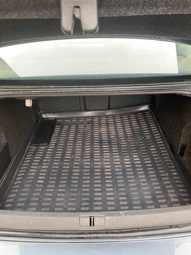 2009 Volkswagen Passat 2.0 Highline TDI CR DPF 110 4dr SALOON Diesel Manual