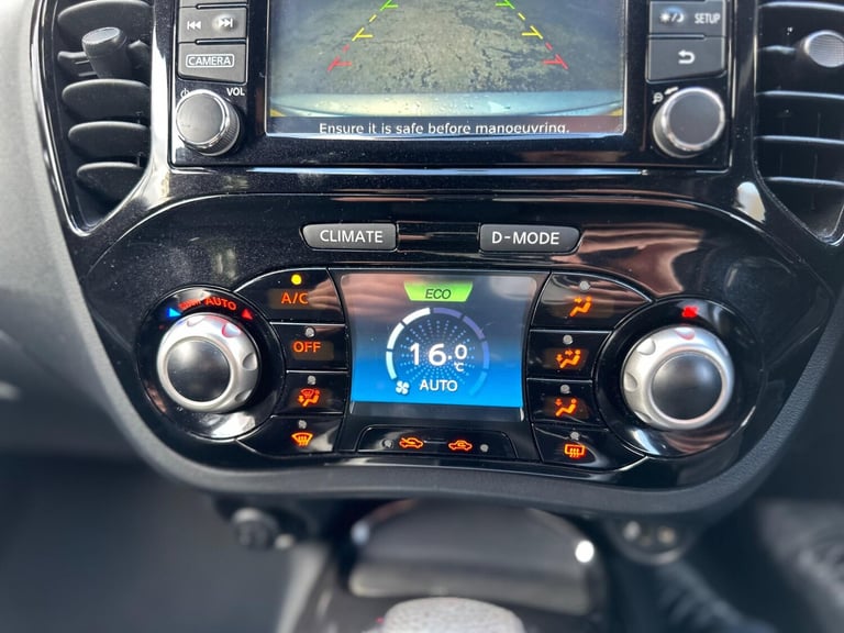 2015 Nissan Juke 1.6 Acenta Premium XTRON Euro 5 5dr HATCHBACK Petrol Automatic