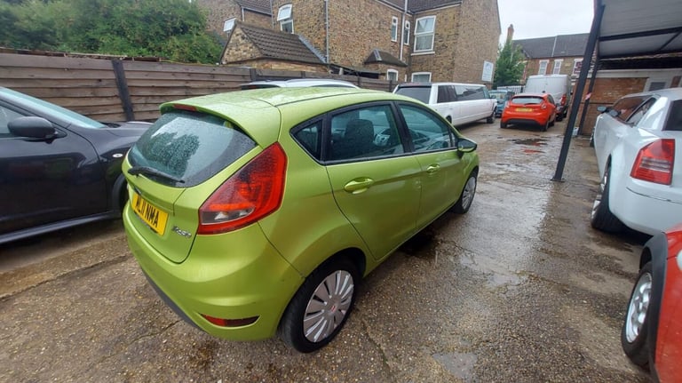 FORD FIESTA 1.4 TDCi Edge 2011