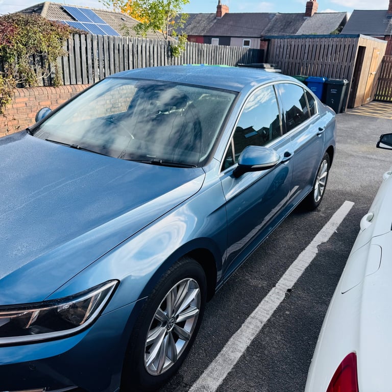 Volkswagen, PASSAT, Saloon, 2015, Manual, 1598 (cc), 4 doors