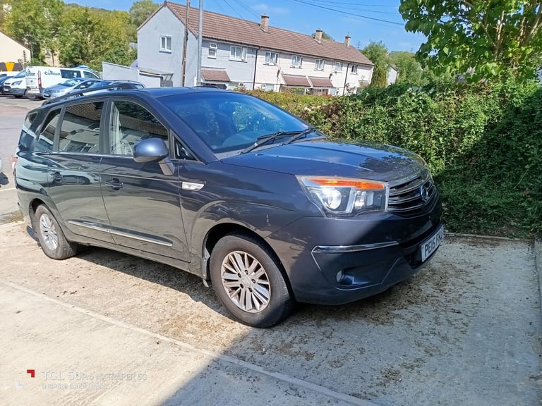 Ssangyong, TURISMO, MPV, 2015, Manual, 1998 (cc), 5 doors
