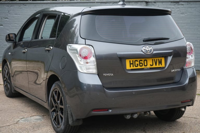  Toyota Verso 2.0 D-4D T Spirit Euro 5 5dr Diesel Manual