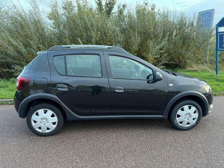 2014 Dacia Sandero Stepway 1.5 dCi Ambiance Euro 5 5dr HATCHBACK Diesel Manual