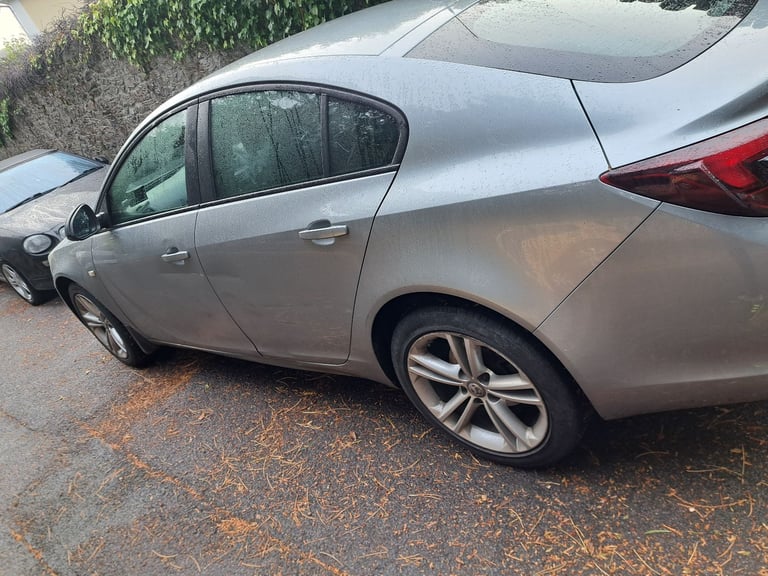 Vauxhall, INSIGNIA, Hatchback, 2013, Manual, 1956 (cc), 5 doors